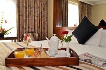 Superior Room, 1 King Bed