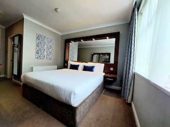Superior Room, 1 King Bed