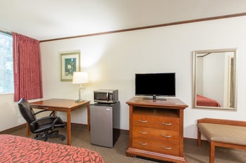 2 Double Beds - Non-Smoking