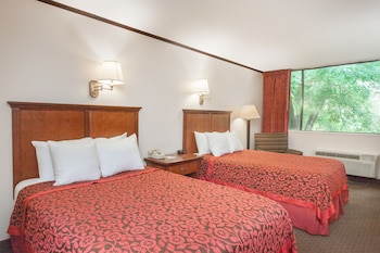 2 Double Beds - Smoking