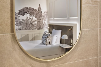 Classic Single Room