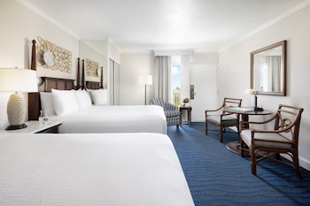 Deluxe Room, 2 Double Beds