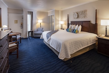 Deluxe Room, 1 King Bed