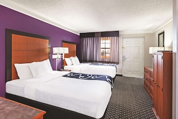 Room, 2 Double Beds, Accessible, Non Smoking (Mobility Accessible)