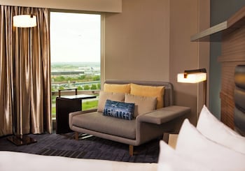 Deluxe Room, 1 King Bed