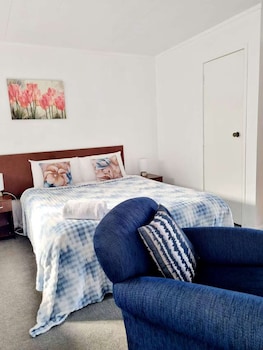 Standard Studio, Non Smoking, Kitchen (Studio Unit)