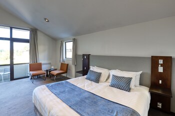 Studio Suite- King