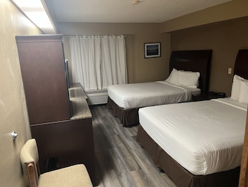 Room, 2 Queen Beds, Non Smoking