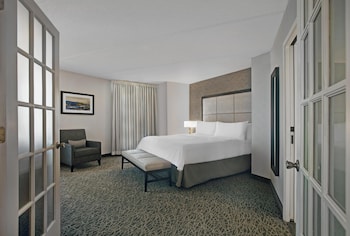 Suite, 1 King Bed, Non Smoking