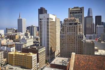 Room, 2 Queen Beds, City View