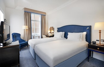Twin Deluxe Room