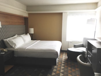 Standard Room, 1 King Bed