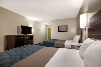Standard Room, 2 Double Beds, Non Smoking (No Pets)