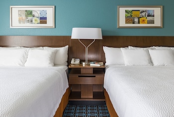 Room, 2 Queen Beds, Non Smoking