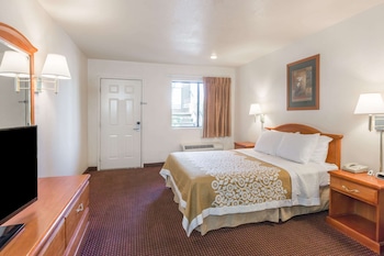 Room, 1 Queen Bed, Non Smoking