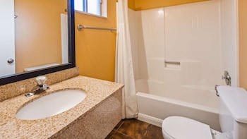 Standard Room, Multiple Beds, Non Smoking, Refrigerator & Microwave