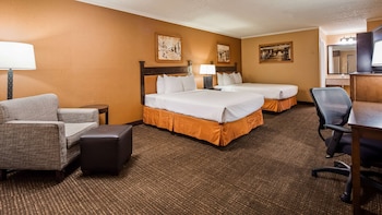 Standard Room, 2 Queen Beds, Non Smoking, Refrigerator & Microwave