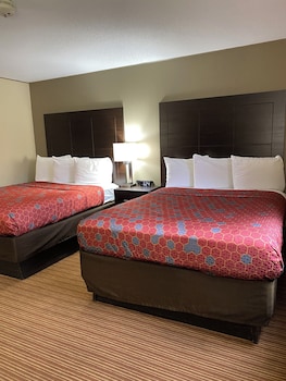 Standard Room, 2 Queen Beds, Non Smoking