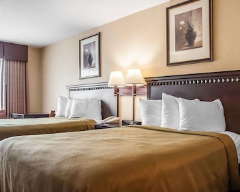 Room, 2 Double Beds, Accessible, Smoking