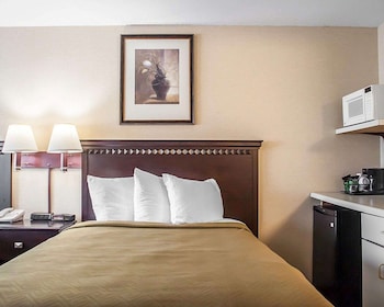 Room, 2 Double Beds, Accessible, Smoking