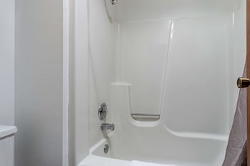 Standard Room, 1 Queen Bed, Accessible, Non Smoking