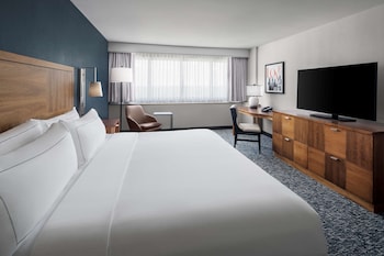 Suite, 1 King Bed, Non Smoking