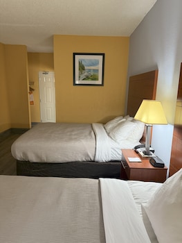 Standard Room, 2 Queen Beds, Non Smoking