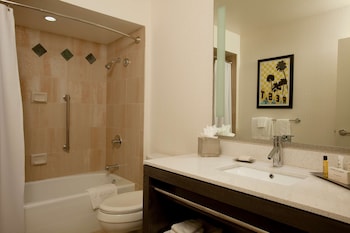 Room, 1 King Bed with Sofa bed, Pool View (Alcove)