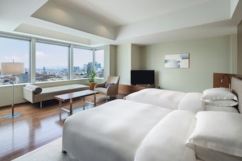 Suite, 2 Twin Beds (Diplomat)