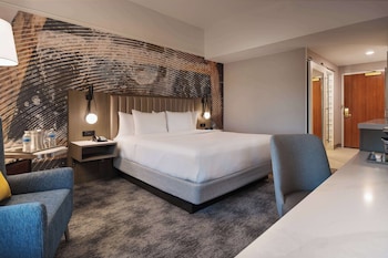 Superior Room, 1 King Bed