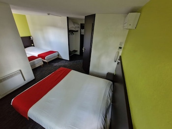 Standard Room, Multiple Beds