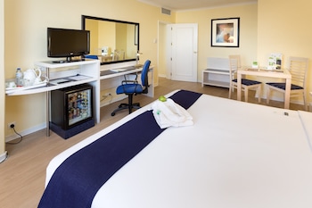 Suite, 1 King Bed