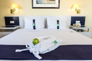 Standard Room, 1 Double Bed, City View