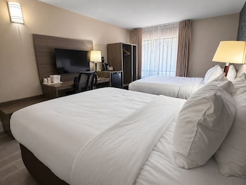 Room, 2 Queen Beds, Non Smoking