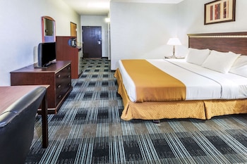 Standard Room, 1 King Bed, Accessible