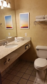 Deluxe Room, 2 Queen Beds (Second Floor)