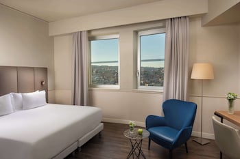 Superior Room (Extra Large)