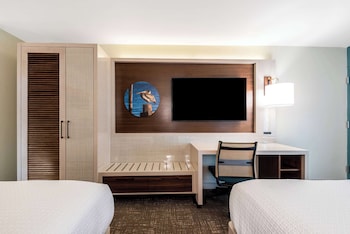 Standard Room, 2 Queen Beds, Non Smoking, Refrigerator & Microwave