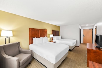 Standard Room, 2 Queen Beds, Non Smoking
