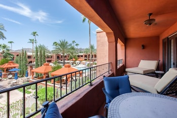Room, 1 King Bed, Accessible, Resort View