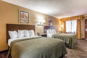 Standard Room, 2 Queen Beds, Non Smoking