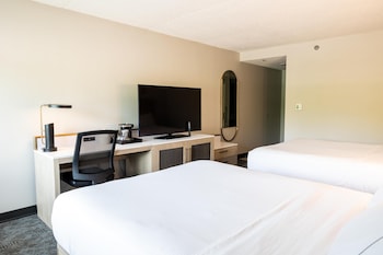 Room, 2 Queen Beds
