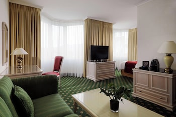 Junior Suite, 1 King Bed