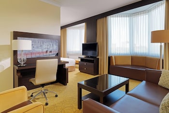 Junior Suite, 1 King Bed