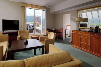 Junior Suite, 1 King Bed