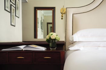 Classic Single Room