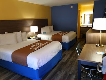 Room, 2 Queen Beds, Non Smoking