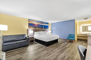 Studio Suite, 1 King Bed, Non Smoking