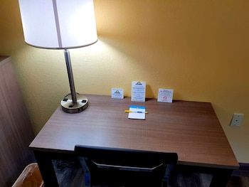 Room, 1 King Bed, Accessible, Non Smoking (Accessible)