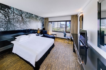 Executive Room with Lounge Access